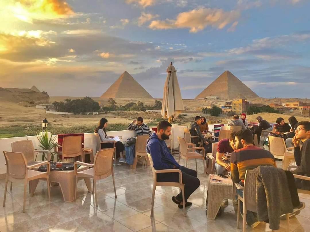 Hostel The View Pyramids *