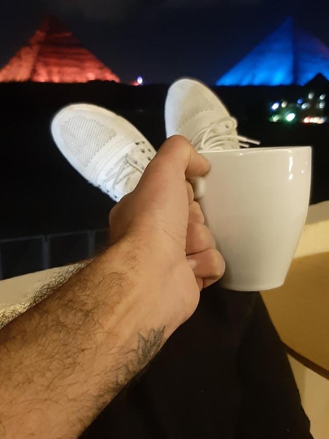 The View Pyramids Hostal *