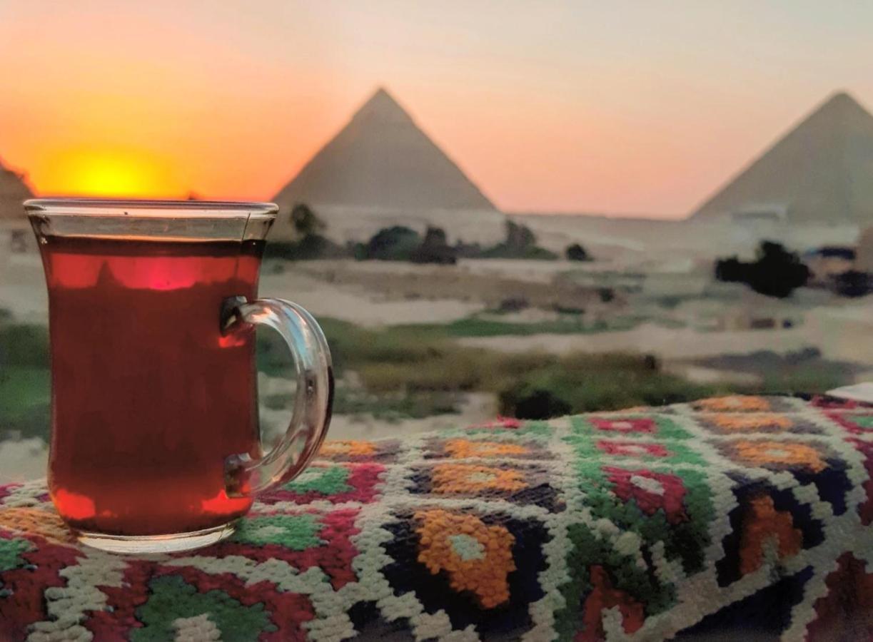 The View Pyramids El Cairo